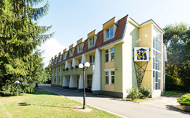 Árkos Education Center